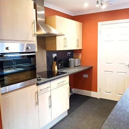 Logan House, Modern And Spacious Townhouse Close To City Centre Carlisle  Exterior photo